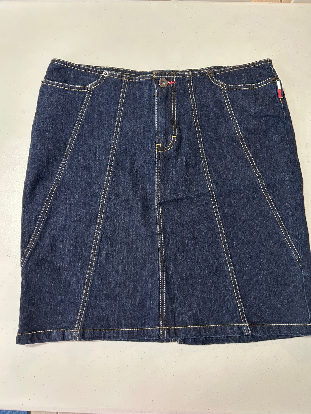 Vintage Women’s Tommy Jeans Denim Skirt Size 11